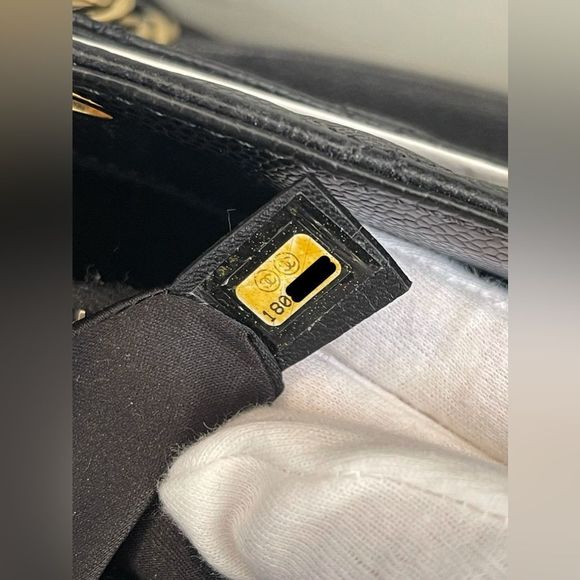 CHANEL GST Tote - Picture 15 of 16